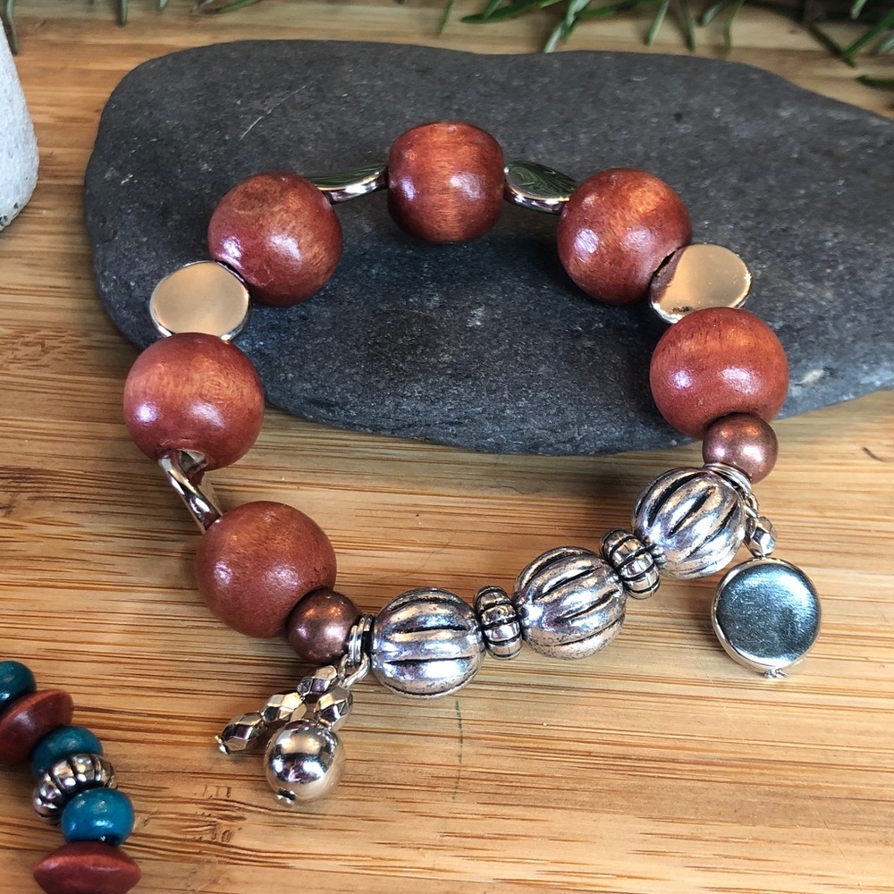 2 Piece Chunky Boho Beaded Stretch Bracelets - Picture 3 of 5